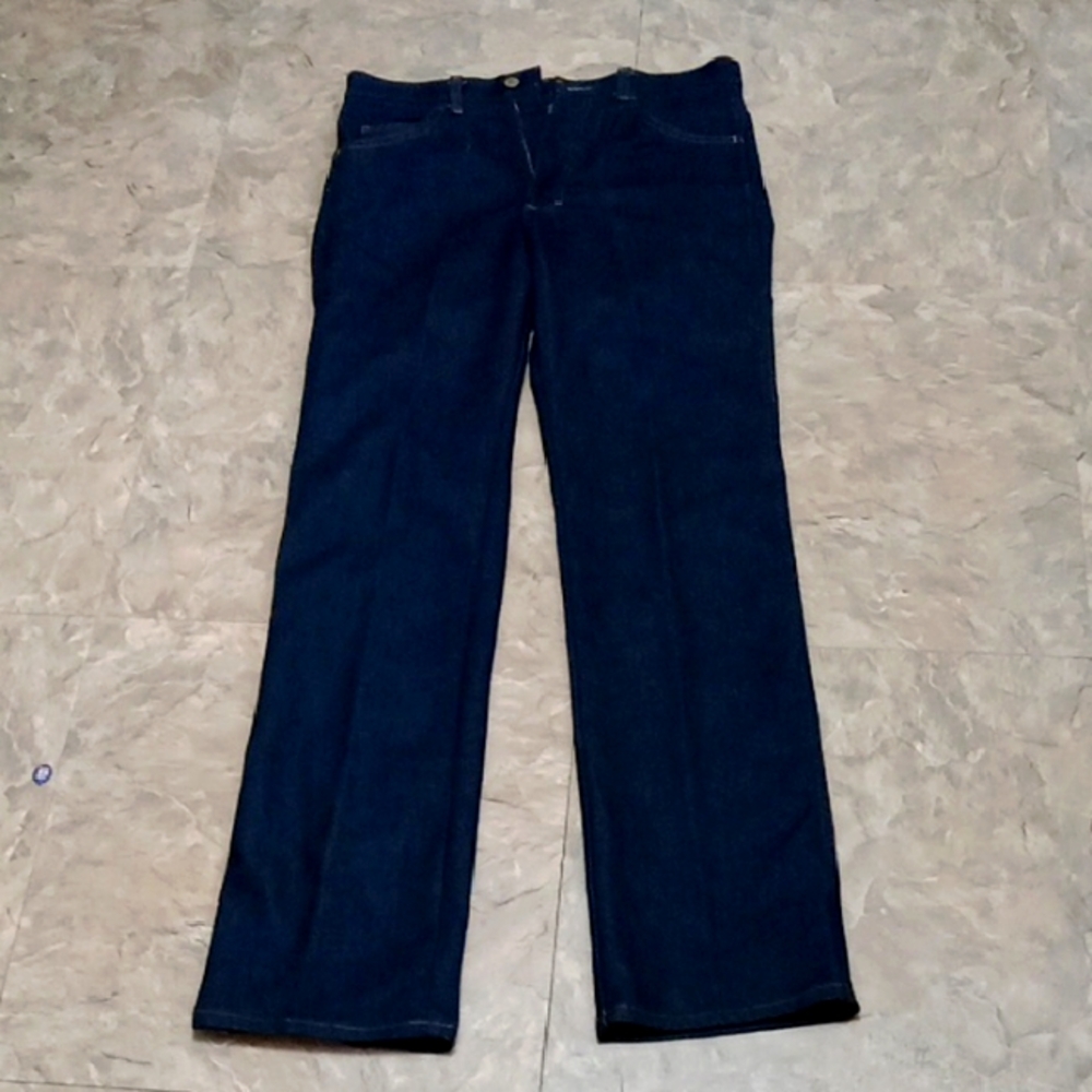 Classic Blue Manhattan Jeans